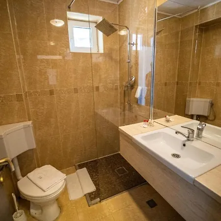 Marina Bay Szálloda Năvodari